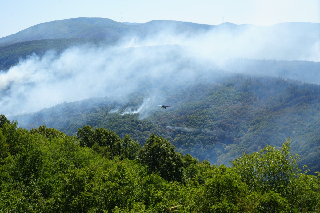 963 personel, 16 hava aracı ile Karamürsel’deki yangına büyük seferberlik