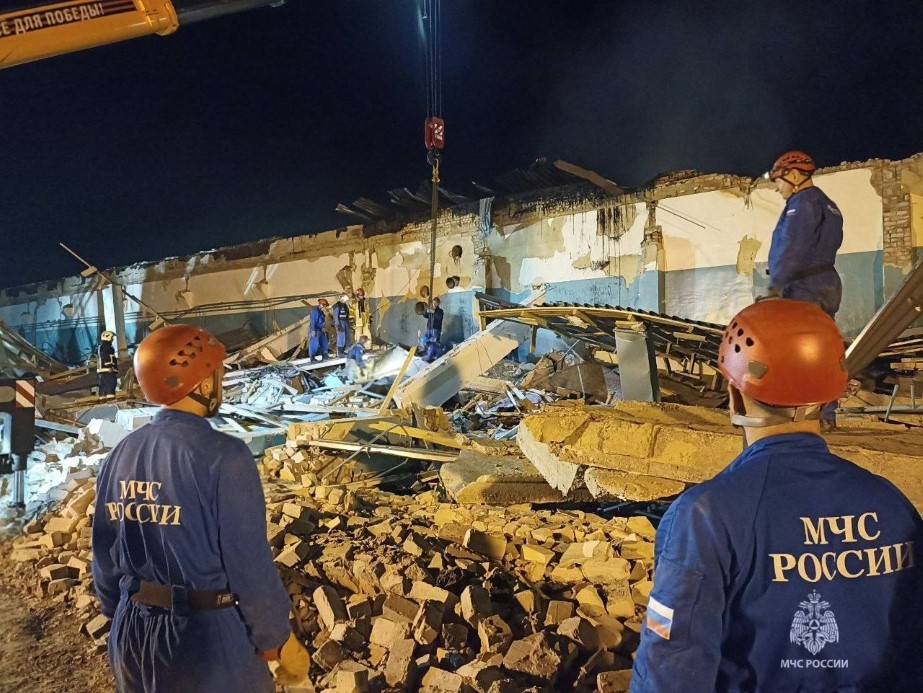 Rusya'da fabrikada patlama: 11 ölü, 130 yaralı