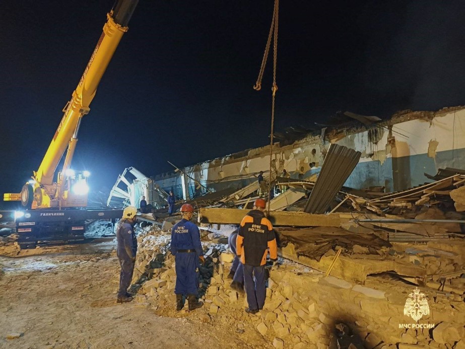 Rusya'da fabrikada patlama: 11 ölü, 130 yaralı