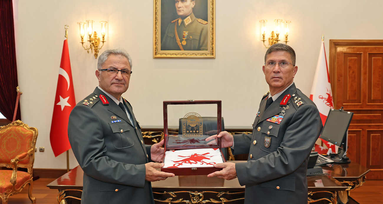 Orgeneral Tokel, 1. Ordu Komutanlığı görevini Korgeneral Ersay’a devretti