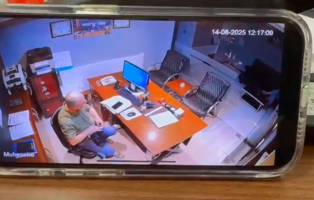 Bağcılar’da bir muhasebeci çalıştığı oto galeriden 70 bin dolar çalarak ortadan kayboldu