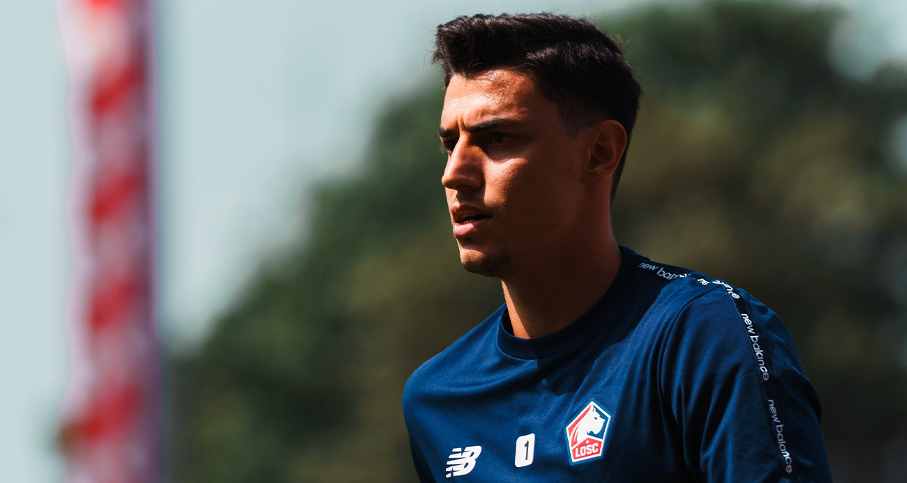 Berke Özer, Lille formasıyla ilk maçına çıktı