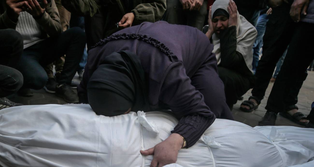 Gazze’de can kaybı 61 bin 944’e ulaştı