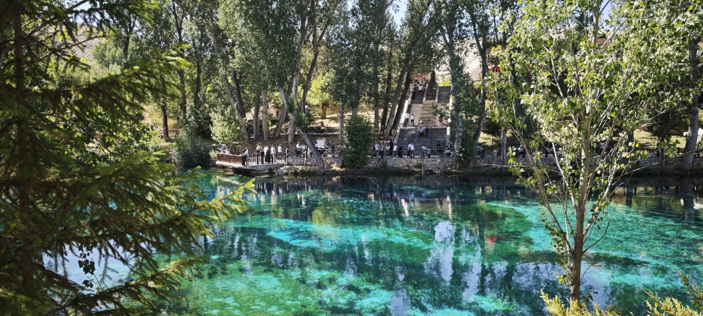 Bozkırın nazar boncuğu ziyaretçi akınına uğradı