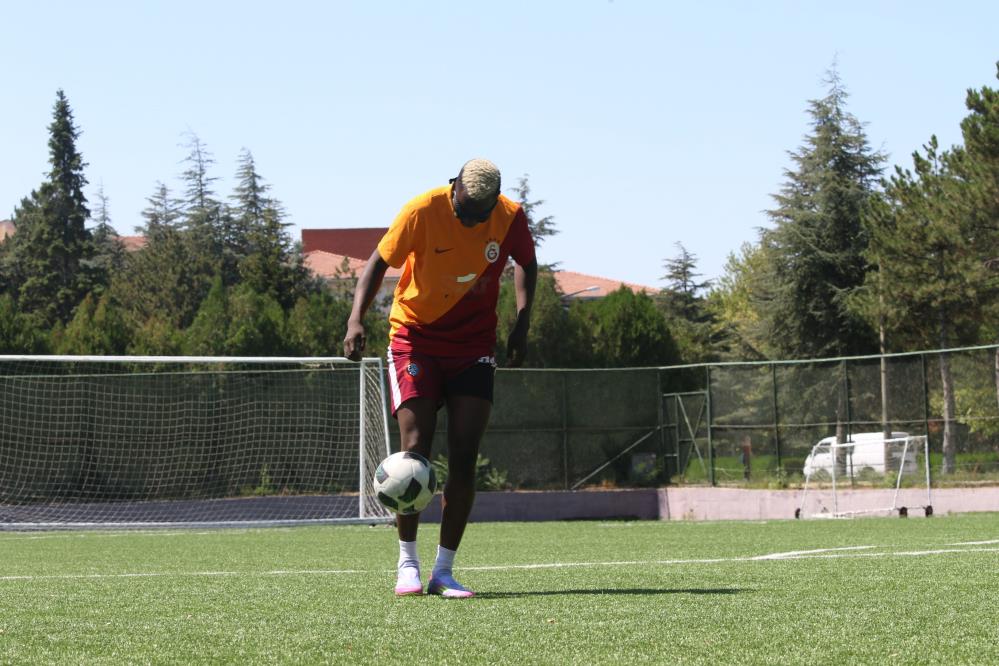 Osimhen’i Eskişehir’de gören şaşırıyor