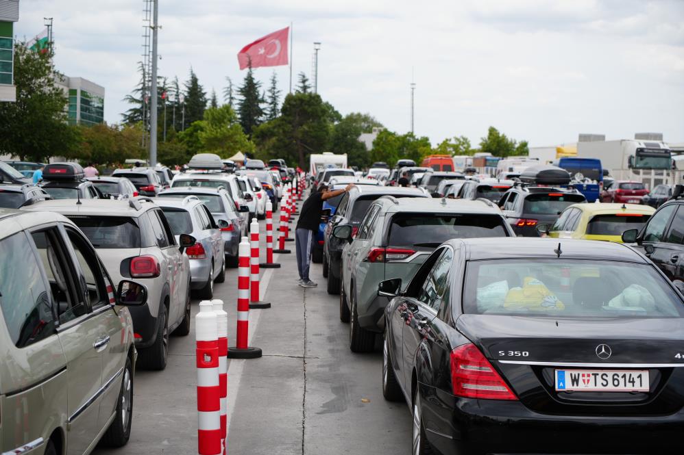 Gurbetçiler: 