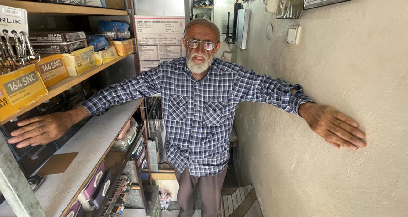 4 metrekarelik dükkana 28 yıl sığdıran usta: "Burası bana saray gibi"