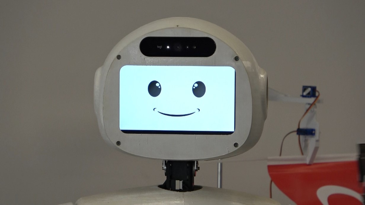 Türk üniversitelerinde bir ilk: Yapay zeka destekli insansı robot geliştirildi