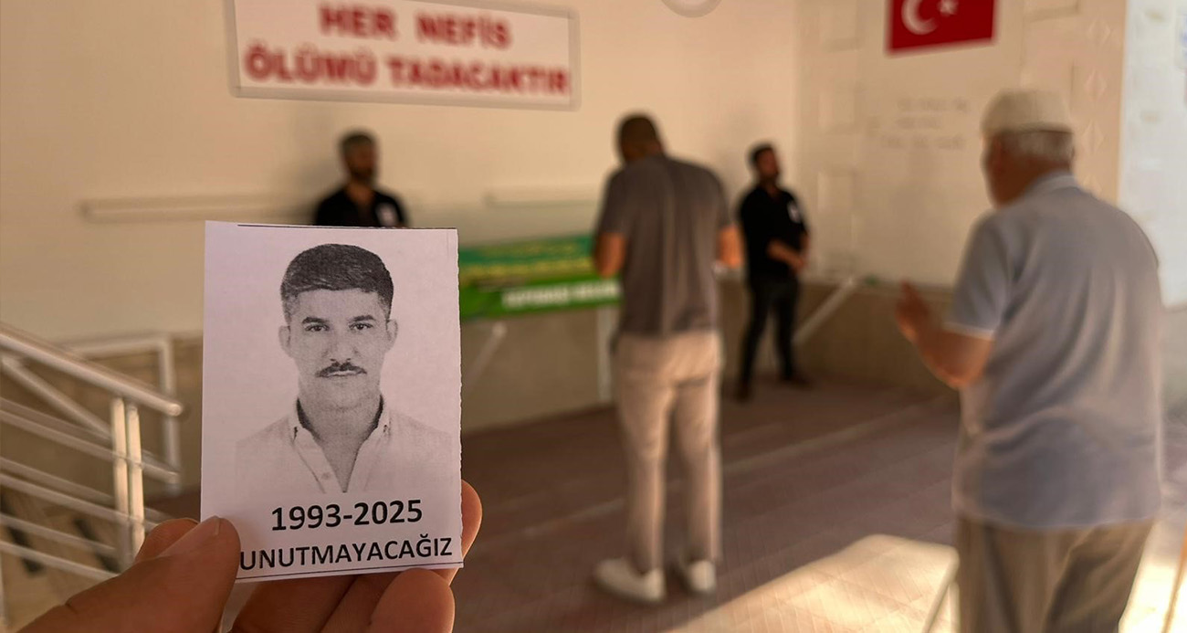 Arkadaşı tarafından tüfekle vurulan 32 yaşındaki adam son yolculuğuna uğurlandı