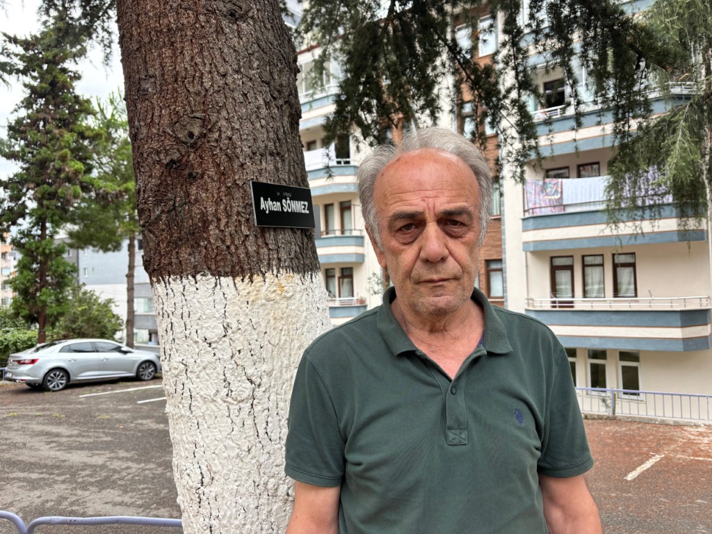 Hatıra ormanı değil site bahçesi