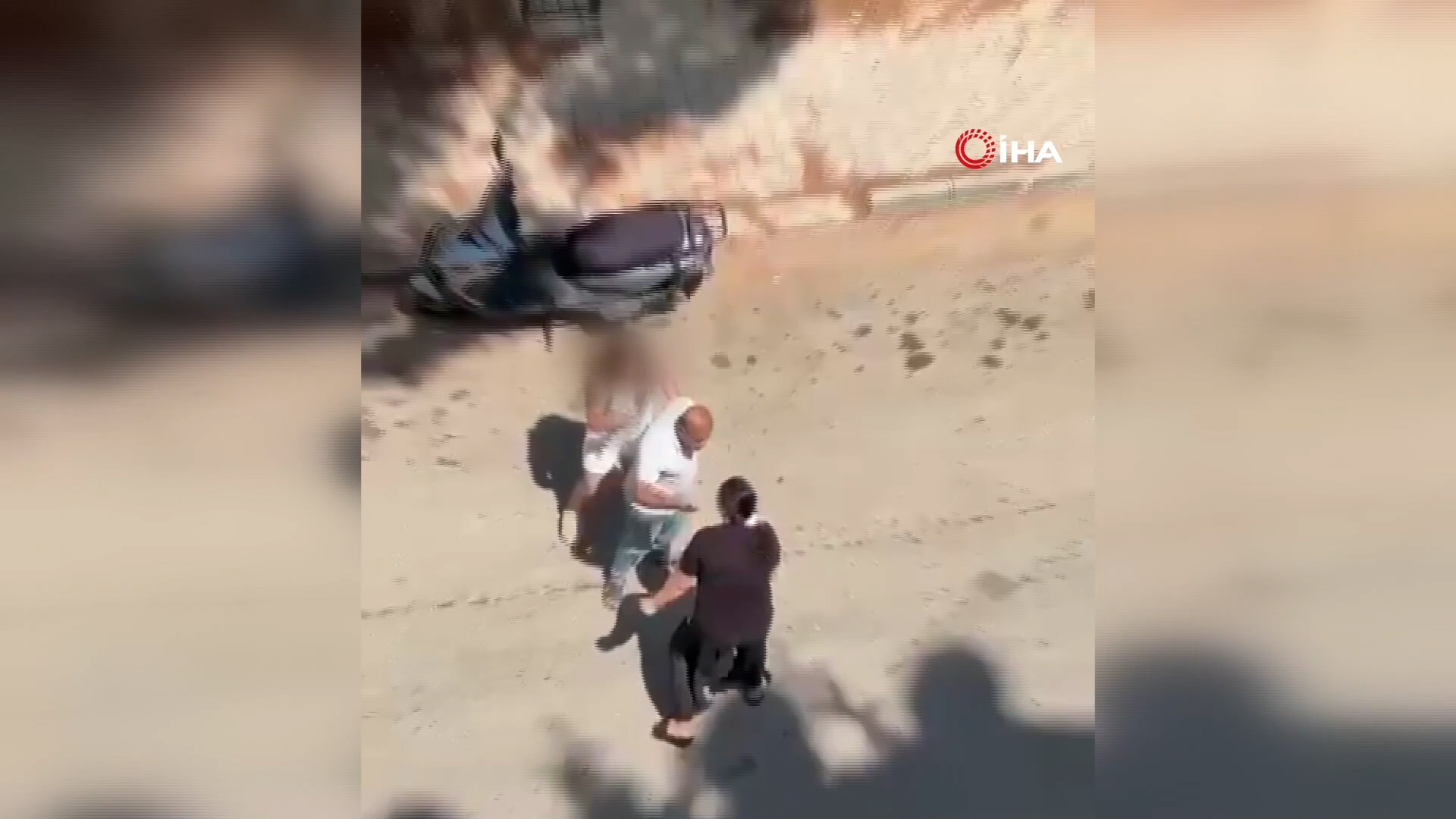 Annesinin bıçakla kovaladığı kız yaşananları anlattı