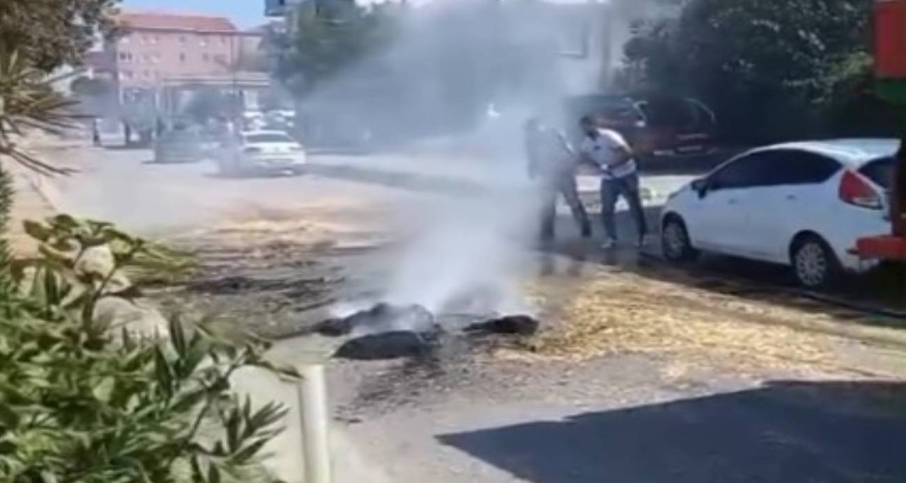 Kamyonetin kasasındaki balyalar alevlere teslim oldu, müdahale etmek isteyen sürücü yaralandı