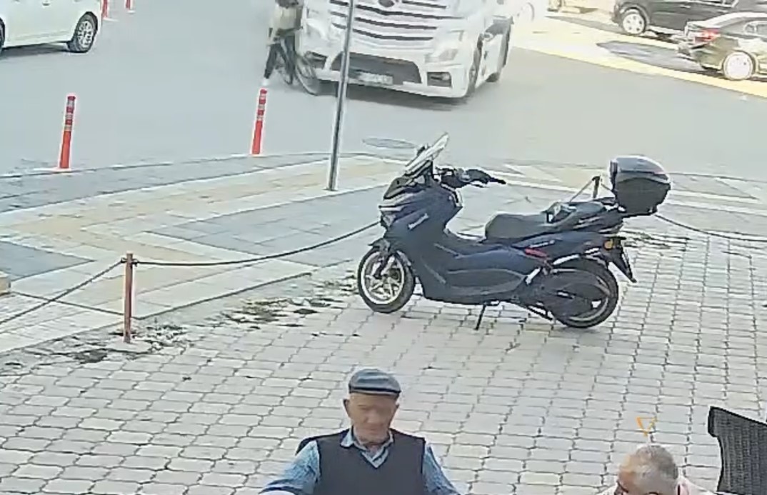 Çorum’da tırın altında kalan bisikletli çocuk hayatını kaybetti