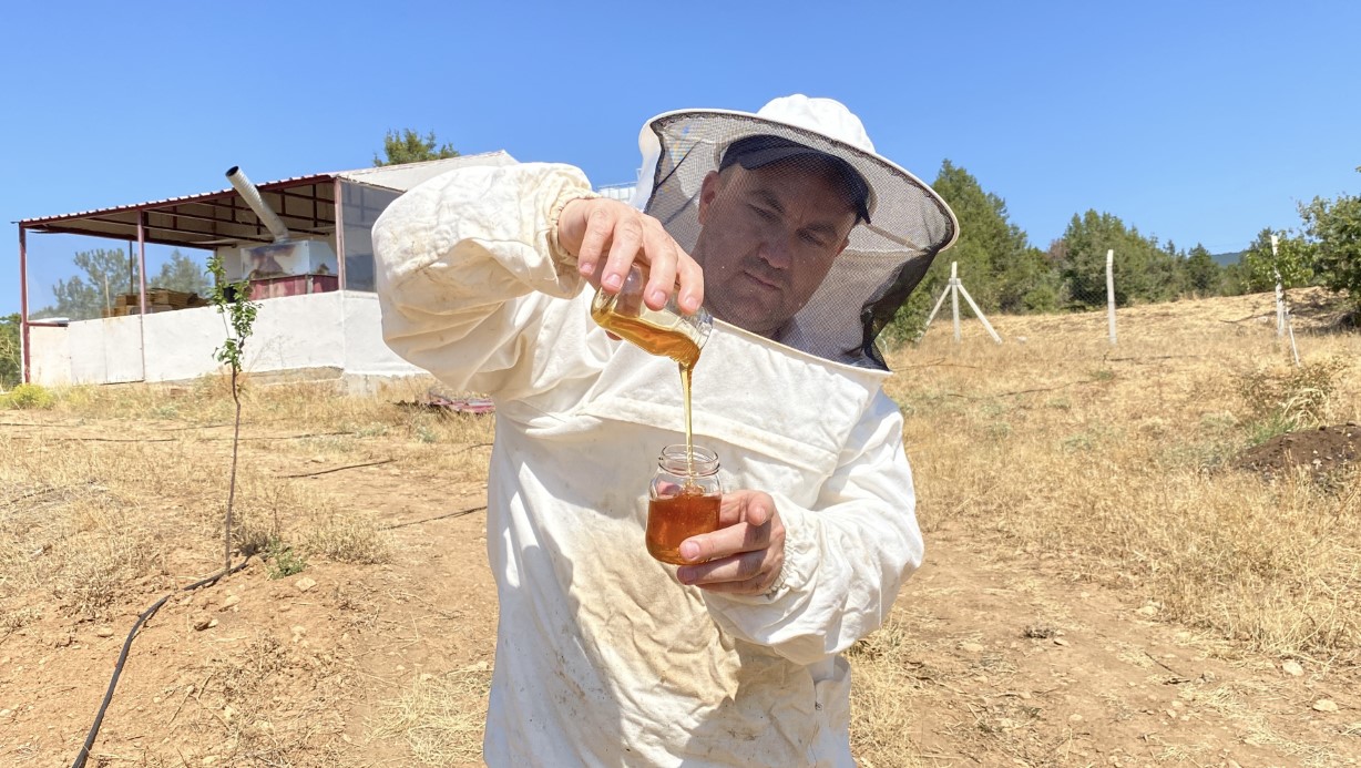 Eskişehir’de 2 bin 925 prolin değeri ile dünyanın en iyi balını üretti