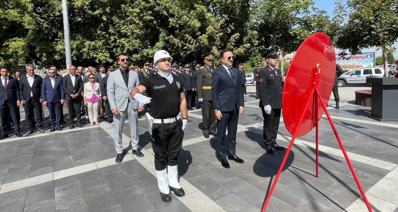 Malazgirt’te 30 Ağustos Zafer Bayramı kutlandı