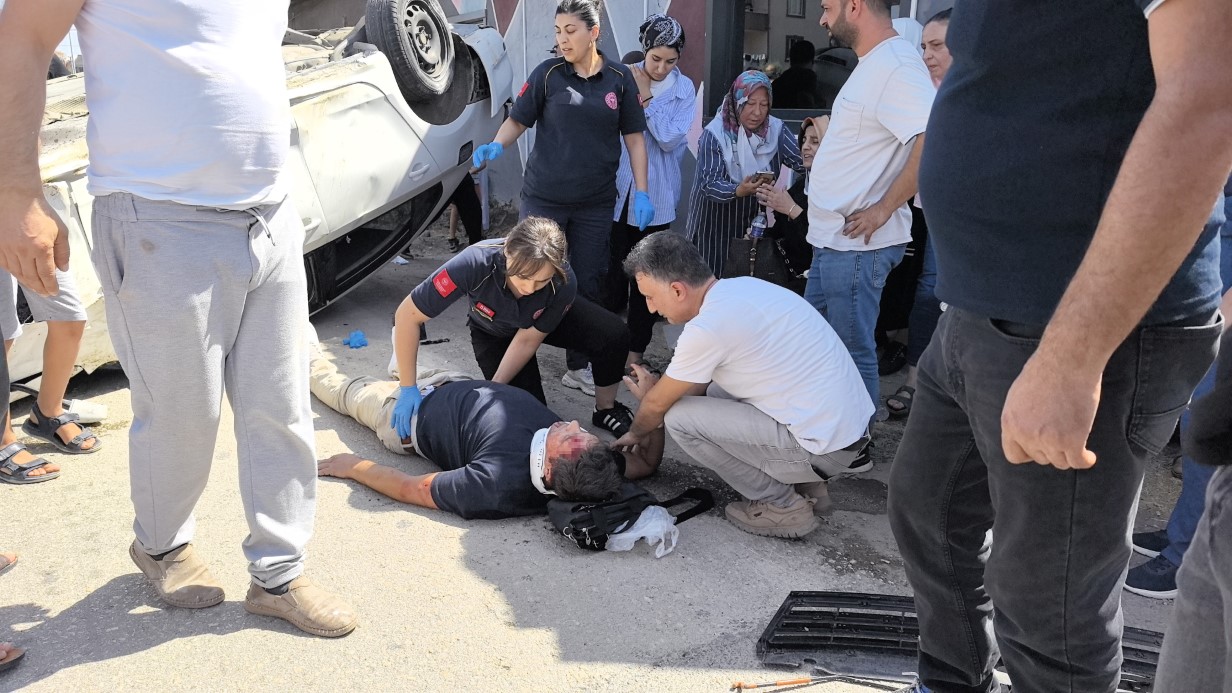 Kontrolden çıkan otomobil takla atarak karşı yola uçtu