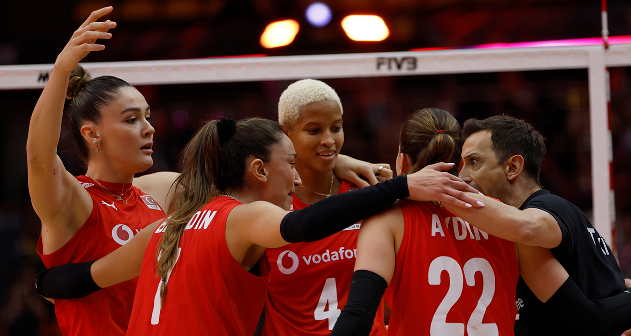 A Milli Kadın Voleybol Takımı, Dünya Şampiyonası’nda yarı final için sahada