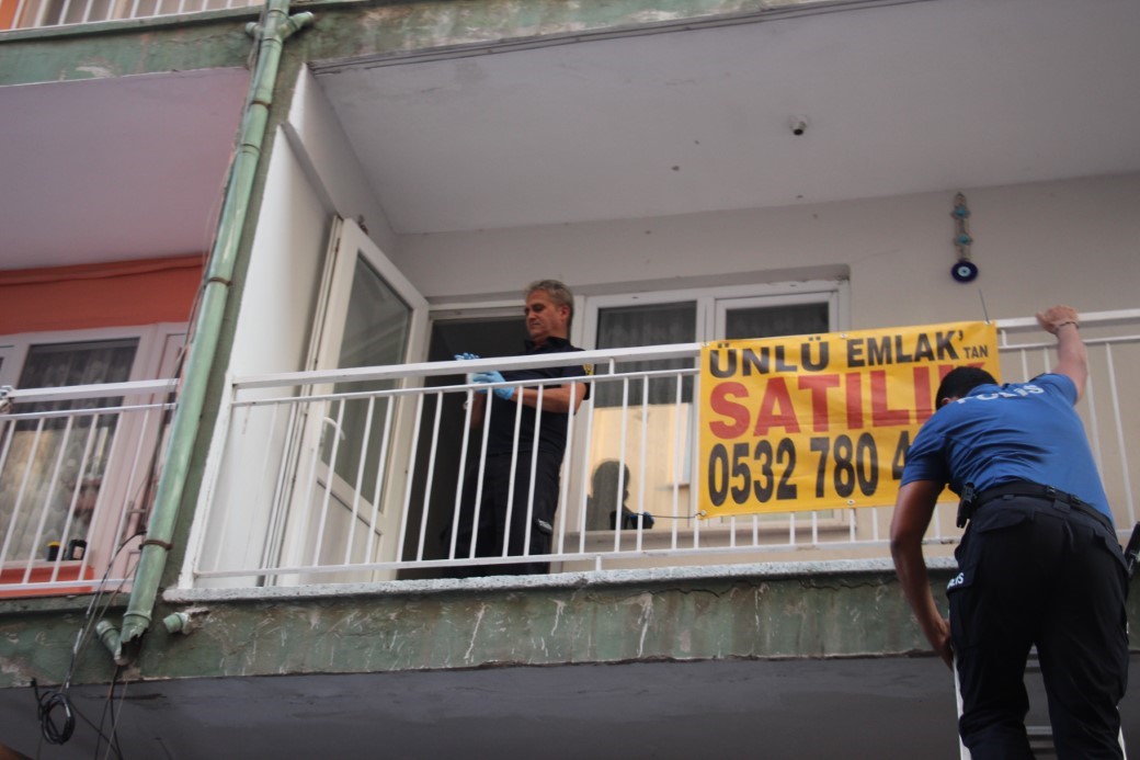 Komşusunun hayatı için endişelendi, ekipler alarma geçti