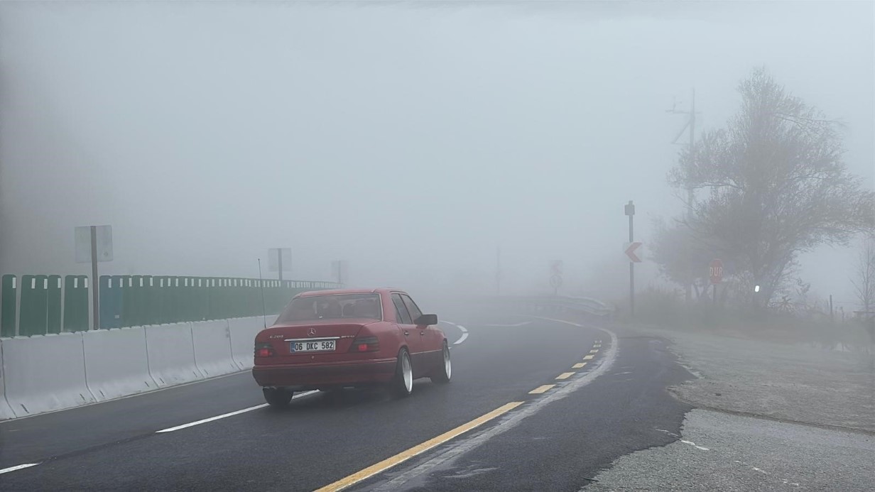 Bolu Dağı’nda görüş mesafesi 15 metreye düştü