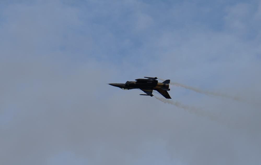 SOLOTÜRK Balıkesir’de nefesleri kesti