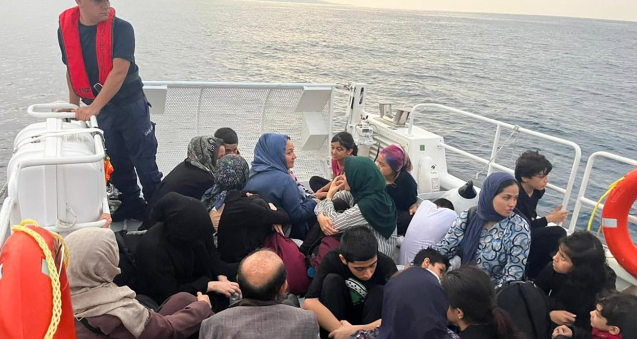 İzmir açıklarında 46’sı çocuk 81 düzensiz göçmen yakalandı