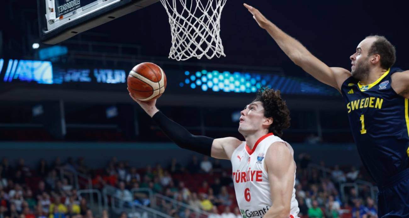 Milliler, Avrupa Basketbol Şampiyonası’nda çeyrek finale yükseldi