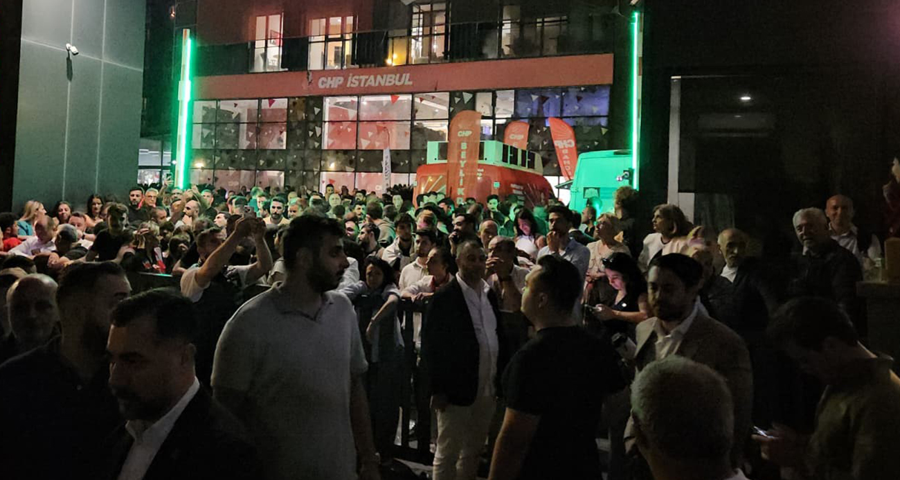 CHP, İstanbul İl Başkanlığı binasını kapatma kararı aldı