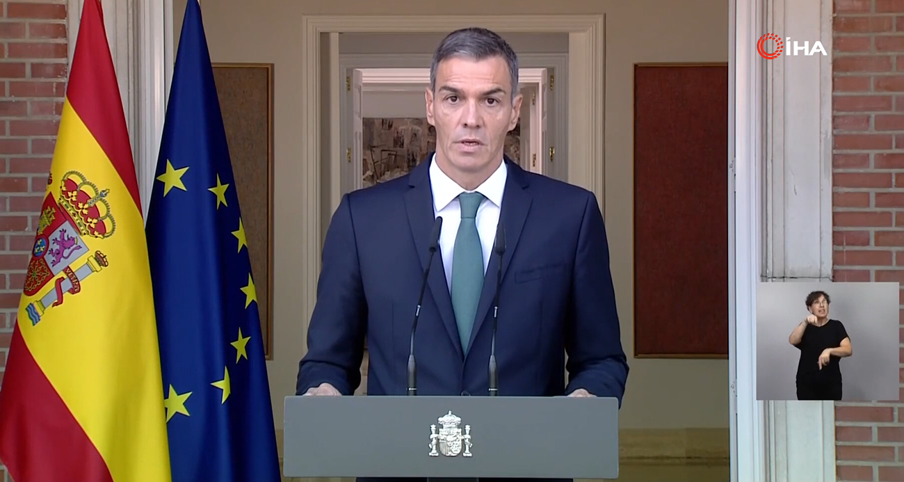 İspanya’dan "İsrail’e yakıt veya silah taşıyan gemi ile uçaklara" yasak