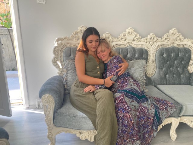 Rüyasında gördüğü çocukla başlayan yolculukta 3 çocuğun koruyucu ailesi oldular