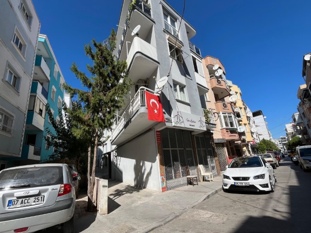 Saldırganın odasında dikkat çeken detay: Tüfek temizleme setleri ve kitaplar