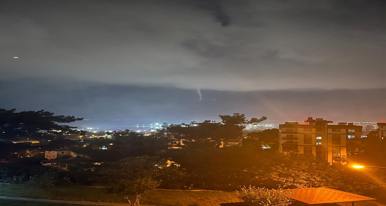 Hatay’da denizde çıkan hortum kameraya yansıdı