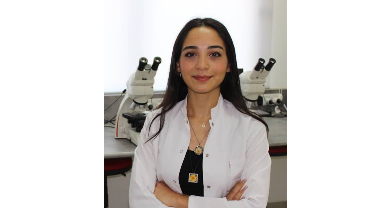 Türkiye’de yapılan çalışmada HIV ile yaşayan her 3 kişiden 1’inde frengi görüldü