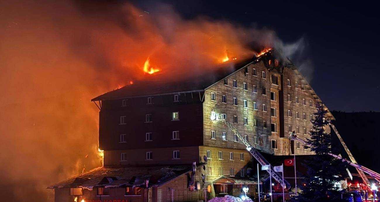 Kartalkaya faciasında otel yetkililerine "Bir an önce çıkın" çağrısı