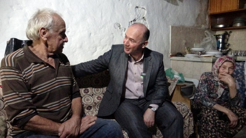 Yürek burkan hayata devlet eli: Şehit ailesine yeni ev yapılacak