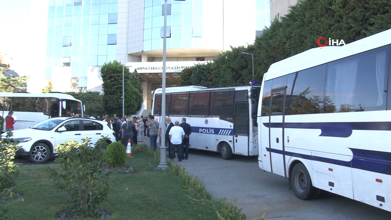 Bayrampaşa Belediyesi’ne yönelik yolsuzluk soruşturmasında 48 şüpheli hakkında gözaltı kararı