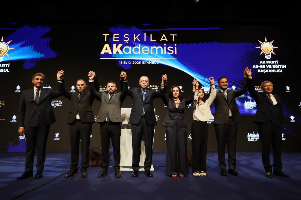Cumhurbaşkanı Erdoğan’dan Özgür Özel’e tepki: 
