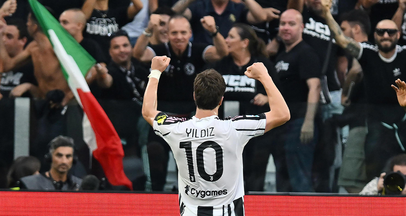 Derby d’Italia’da Türk gecesi: Kenan ve Hakan sahneye çıktı