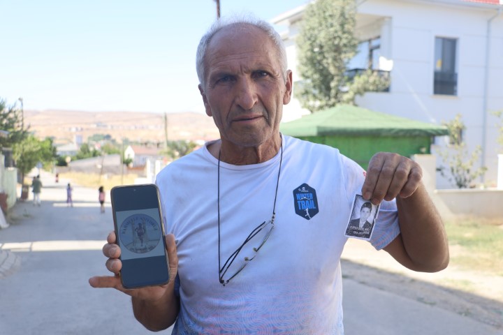 Hikâyesiyle yürek burkan ağaç ev yeniden inşa ediliyor