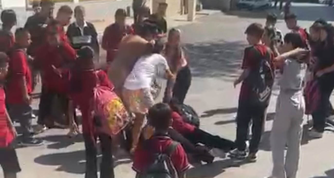 Okul çıkışı zorbalığa uğrayan 12 yaşındaki çocuğa acımasız şiddet
