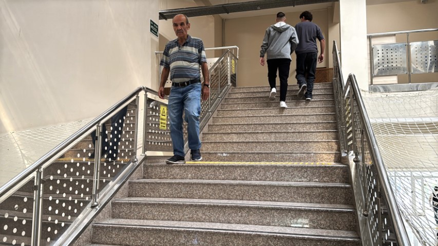 60 yaşında üniversiteli oldu, gençlere örnek oldu