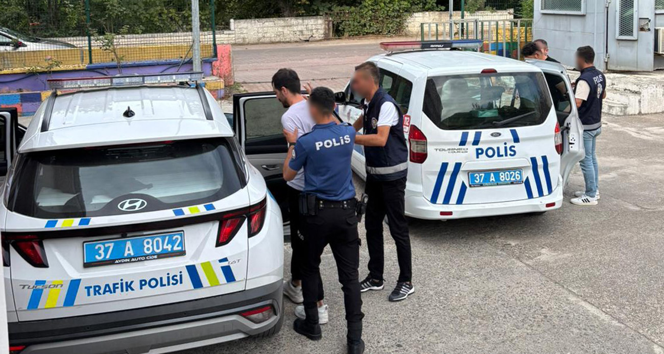 Restoranda yemek yiyen polis memurunu darp ettiler: 3 tutuklama