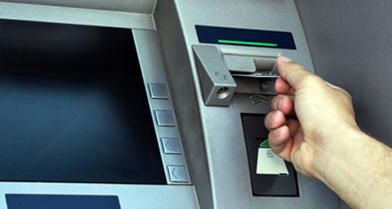 Çalıntı 60 kartla ATM’yi boşaltacaktı, başaramayınca cihaza zarar verdi