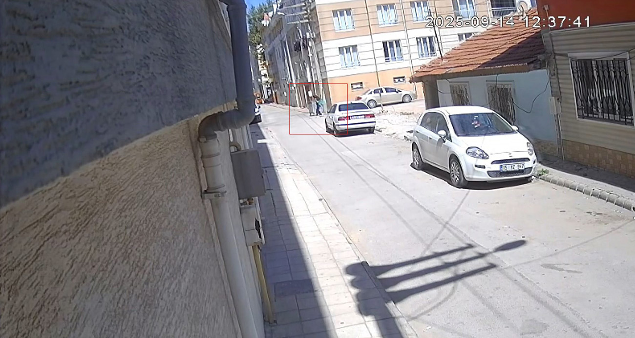 6 yaşındaki çocuk altın dolu kutuyu sokağa attı, bulan kadın kayıplara karıştı