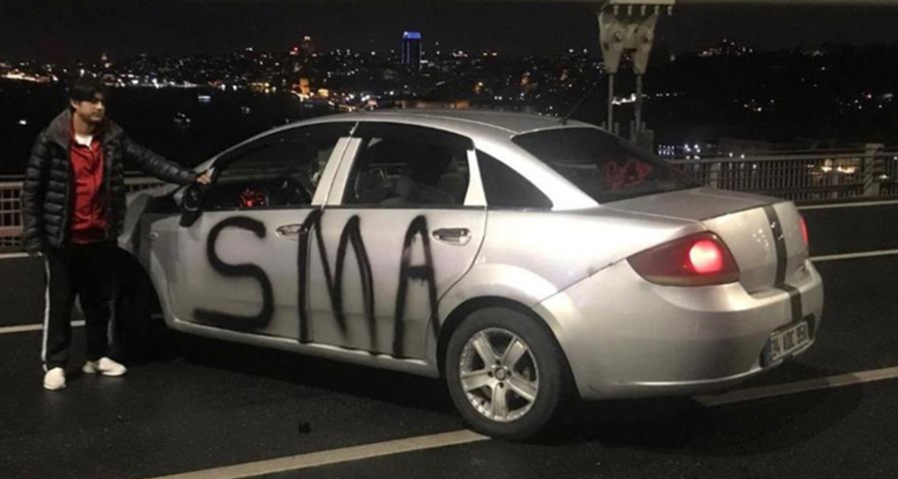 15 Temmuz Şehitler Köprüsü’nü ‘SMA’ yazılı araçla trafiğe kapatmıştı: Hapis cezasına çarptırıldı