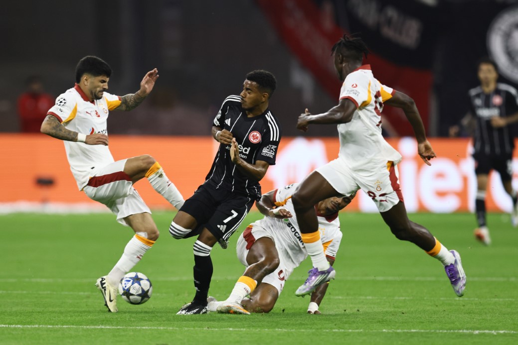 UEFA Şampiyonlar Ligi: Eintracht Frankfurt: 5 - Galatasaray: 1 (Maç sonucu)