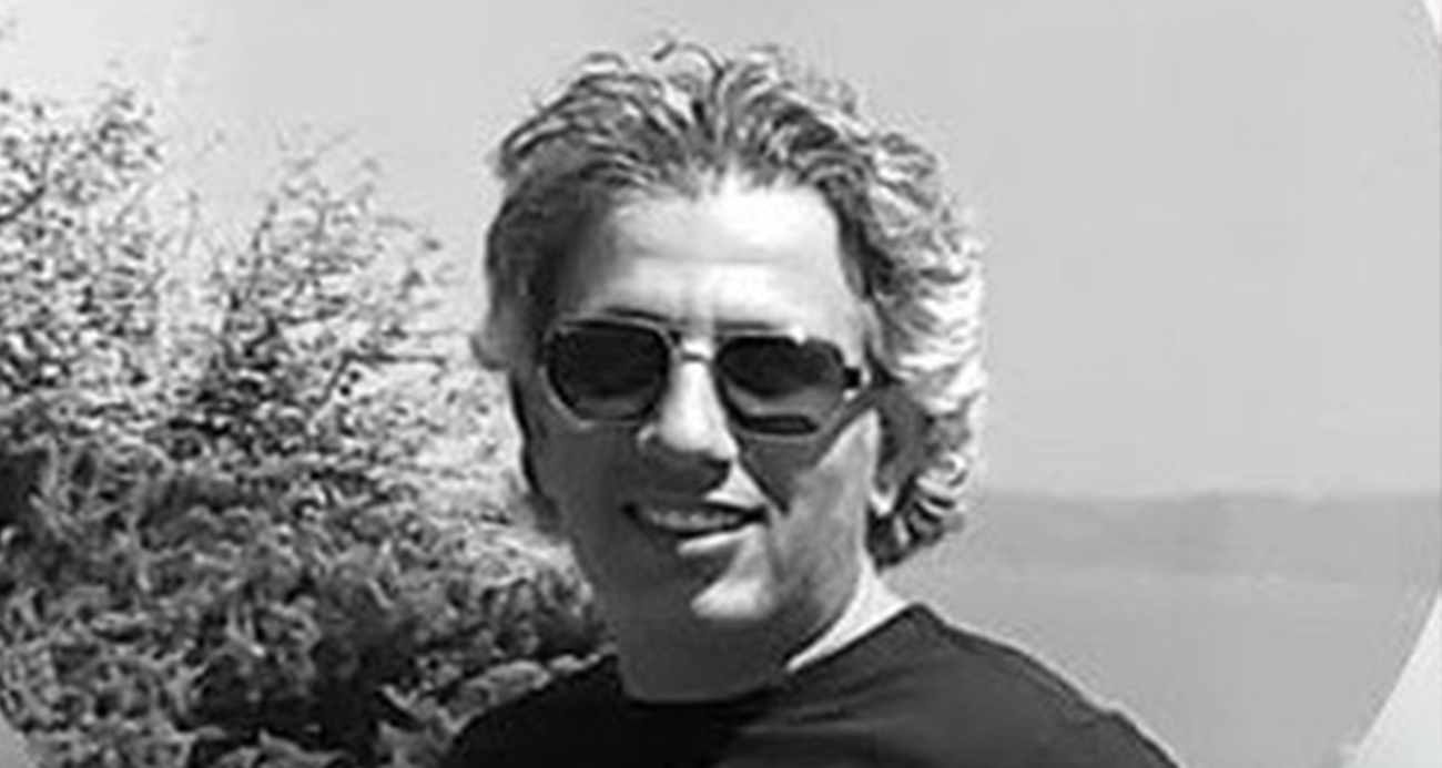 Gaziantep'te park halindeki tıra çarpan otomobildeki 3 kardeşten 2'si öldü