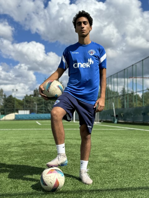 Kasımpaşa'lı Abay’ın hedefi Türkiye’yi yurt dışında temsil etmek