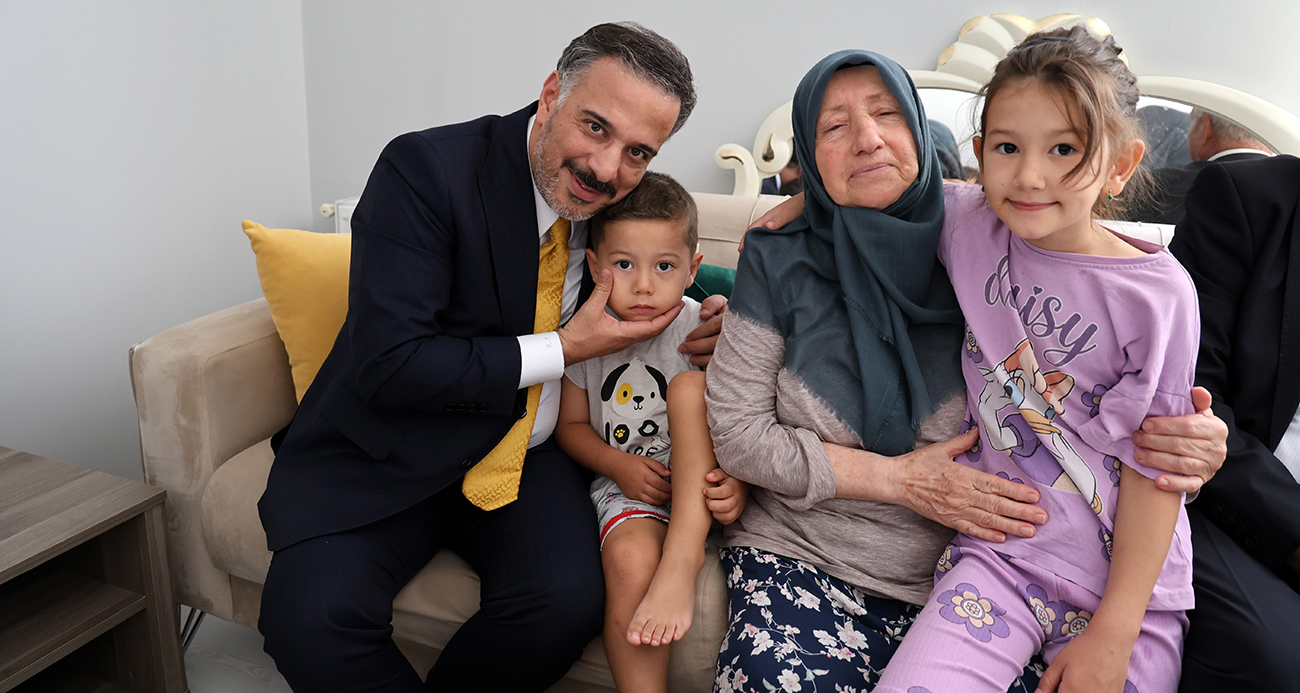 AK Partili Yılmaztekin: "Türkiye Yüzyılı Buluşmaları esasen istişare hasbihal meselesidir"