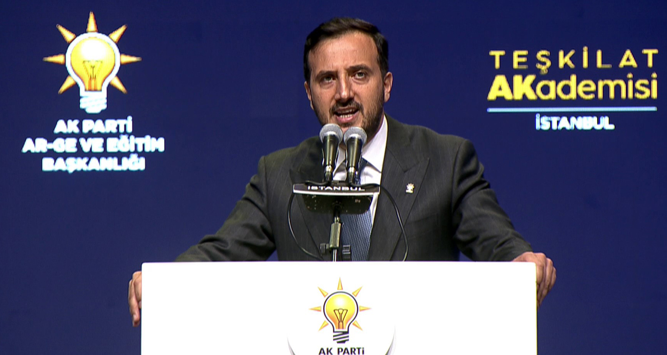 AK Parti İstanbul İl Başkanı Abdullah Özdemir: "Türkiye Yüzyılı Buluşmaları için İstanbul’da tam kadro sahada"