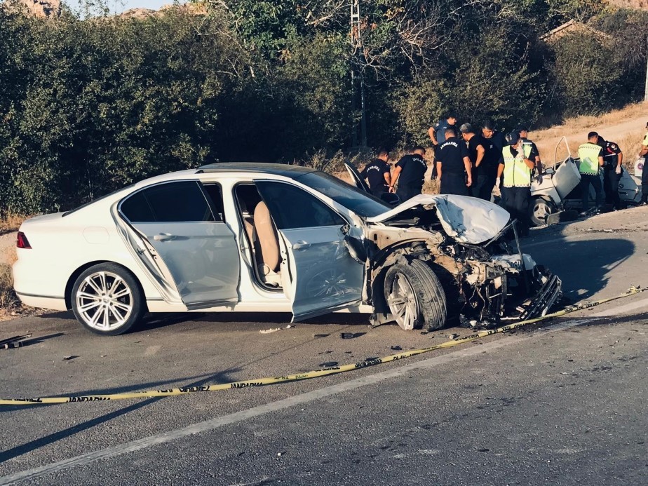 Konya’da feci kaza: İkiz kardeşler hayatını kaybetti